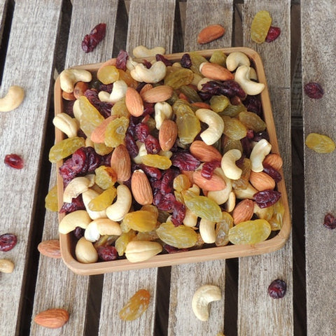 Fruit & Nut Medley 16 oz.