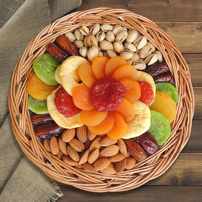 Fruit & Nut Sampler Tray 16 oz